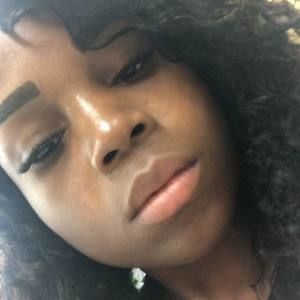 Meet your Posher, Sonia